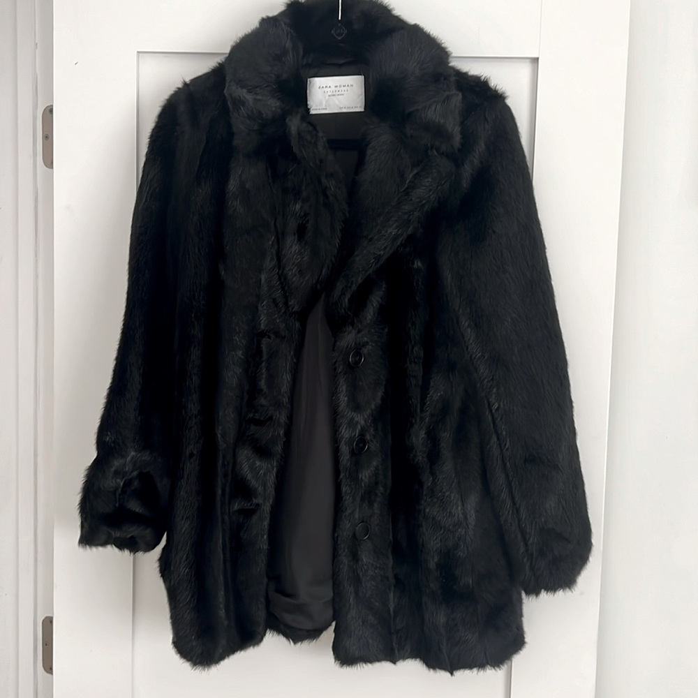 Zara Faux fur black coat